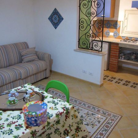 Appartamenti Residence Nonna Lucia Τραπάνι Δωμάτιο φωτογραφία